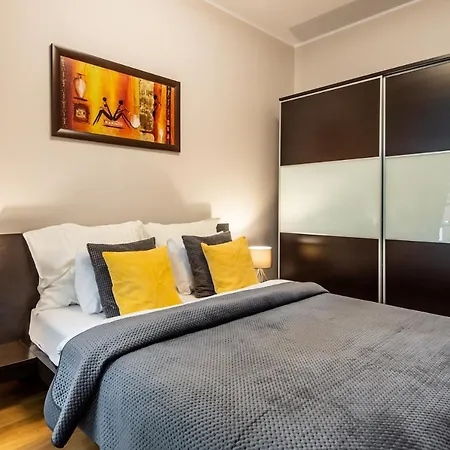 아파트 Super-apartamenty Park Iii Basen, Sauna 포즈난